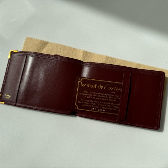 Must De Cartier Burgundy Leather Wallet - Picture 11 of 11